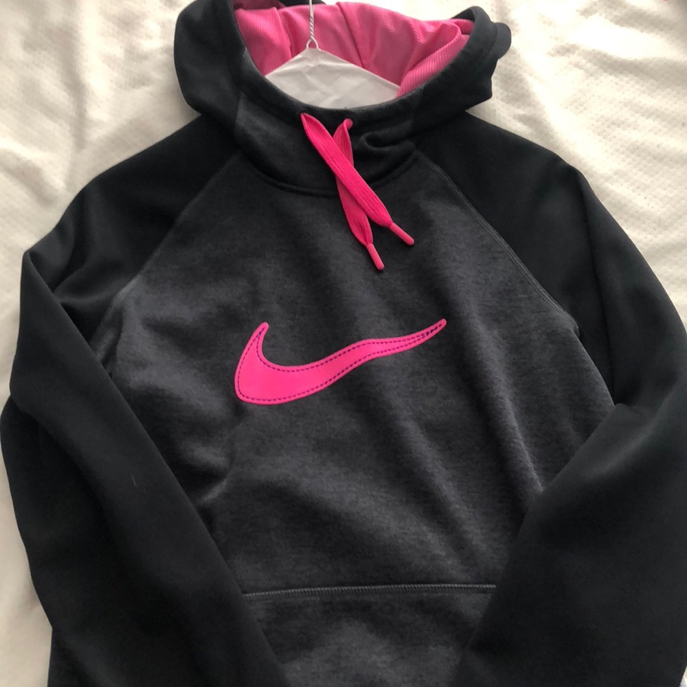 Workout running sweater never used